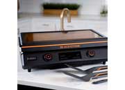 Blackstone 22” E-Series Electric Tabletop Griddle with Hood