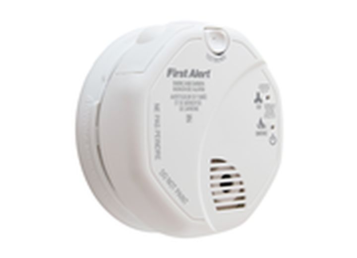 FIRST ALERT RV APPROVED BATTERY POWERED SMOKE & CO COMBINATION ALARM SCO5MRVA