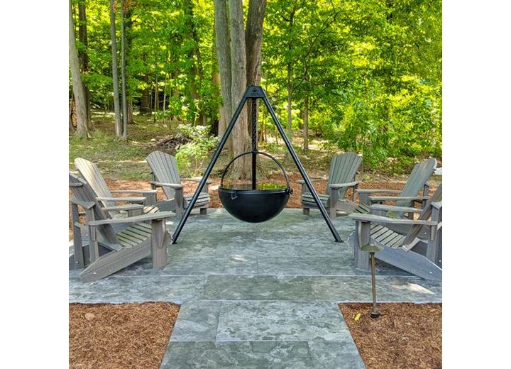 COWBOY CAULDRON THE WRANGLER FIRE PIT & GRILL