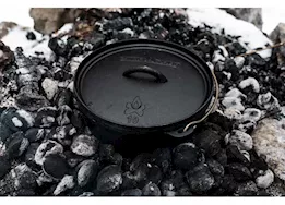 Camp Chef 10in cast iron classic standard dutch oven (4 qt.)