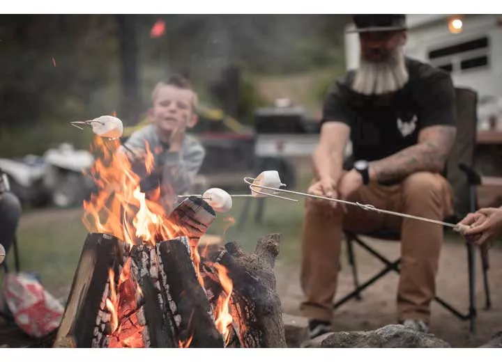 Camp Chef Extendable safety roasting sticks (4-pack)