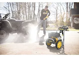 Champion Power Equipment 3100-PSI 2.2-GPM Low Profile Gas Pressure Washer