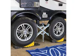 Camco RV Curved Leveler with Wheel Chock