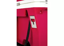 Camco Currituck 50 Quart Cooler - Raspberry/White