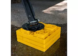 Camco Leveling Blocks (4-Pack) with Zippered Storage Bag - Yellow