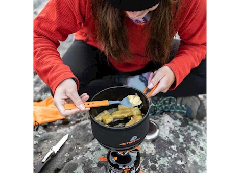 Jetboil 1.5L Ceramic FluxRing Cook Pot with Insulating Cozy & Folding Handles