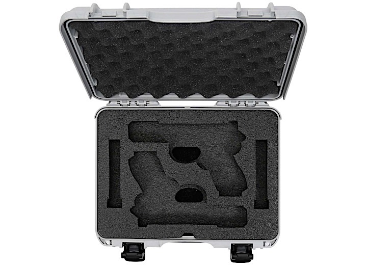 Nanuk 910 waterproof hard case w/glock - silver, interior: 13.2 x 9.2 x 4.1in