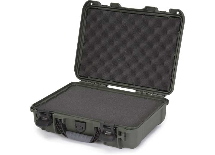 Nanuk 910 waterproof hard case w/foam - olive, interior: 13.2 x 9.2 x 4.1in Main Image