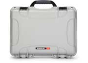 Nanuk 910 waterproof hard case w/foam - silver, interior: 13.2 x 9.2 x 4.1in
