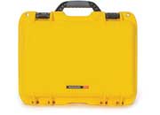Nanuk 920 waterproof hard case w/padded divider - yellow, interior: 15 x 10.5 x 6.2in