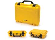 Nanuk 923 waterproof hard case w/padded divider - yellow, interior: 16.7 x 11.3 x 5.4in