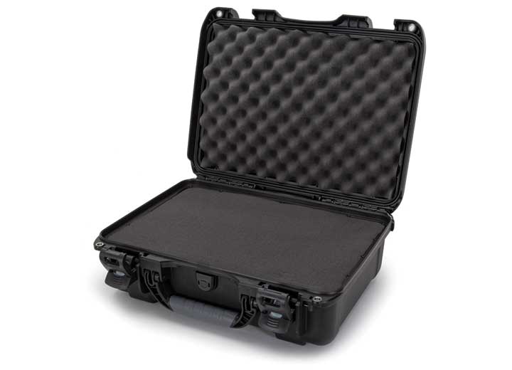 Nanuk 925 waterproof hard case w/foam - black, interior: 17 x 11.8 x 6.4in Main Image