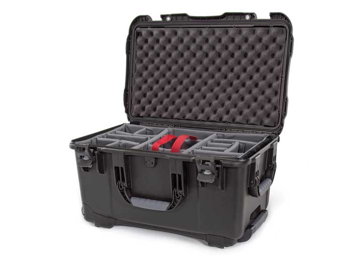 Nanuk 938 waterproof hard case w/padded divider - black, interior: 21.5 x 12.5 x 11.6in Main Image