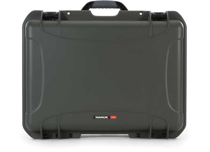 Nanuk 940 waterproof hard case - olive, interior: 20 x 14 x 8in