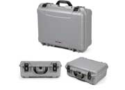 Nanuk 940 waterproof hard case - silver, interior: 20 x 14 x 8in