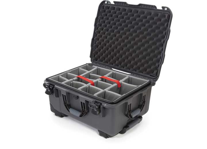 Nanuk 950 waterproof hard case w/padded divider - graphite, interior: 20.5 x 15.3 x 10.1in Main Image