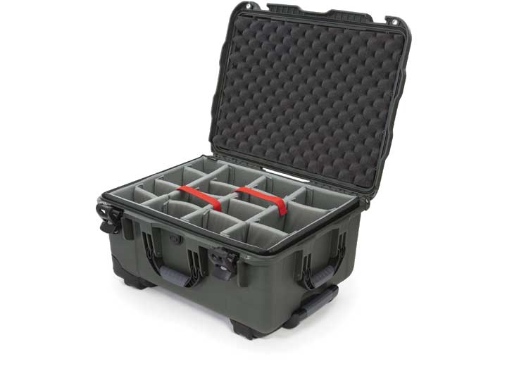 Nanuk 950 waterproof hard case w/padded divider - olive, interior: 20.5 x 15.3 x 10.1in Main Image