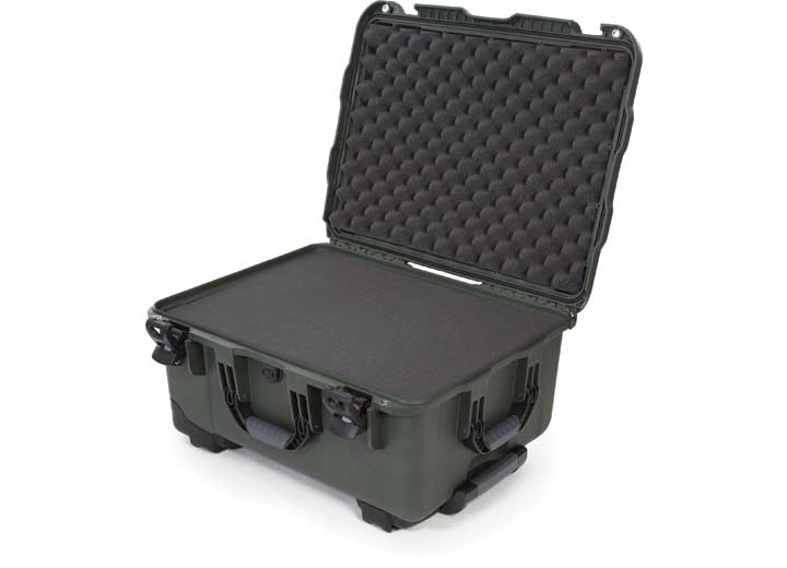 Nanuk 950 waterproof hard case w/foam - olive, interior: 20.5 x 15.3 x 10.1in Main Image
