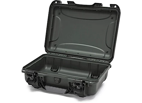 Nanuk 923 waterproof hard case - olive, interior: 16.7 x 11.3 x 5.4in Main Image
