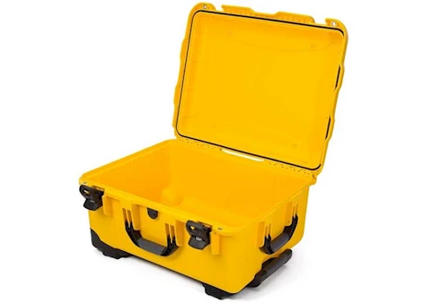 Nanuk 950 waterproof hard case-yellow, interior: 20.5 x 15.3 x 10.1in Main Image