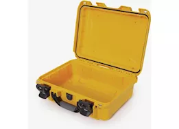 Nanuk 920 waterproof hard case - yellow, interior: 15 x 10.5 x 6.2in