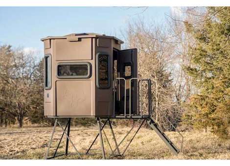 Titan Blinds Pro blind combo (brown) w/ 8 ft. tower Main Image