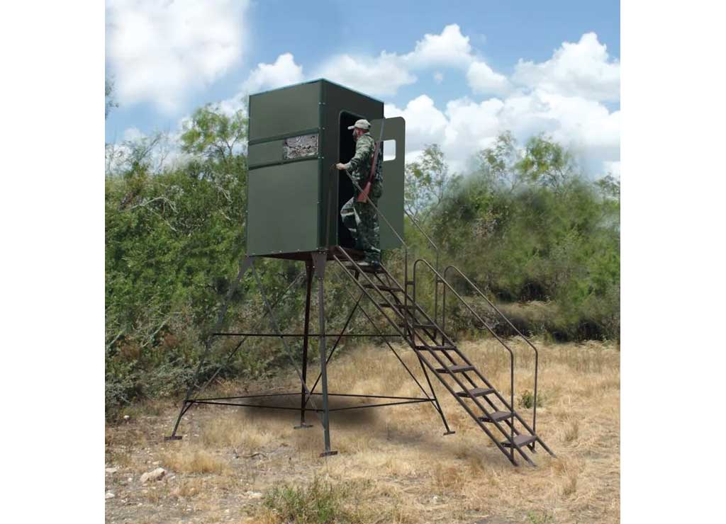 Texas Hunter Products 4FT X 4FT XTREME BLIND W/ 8FT TOWER FULL DOOR STAIRS & HANDRAILS