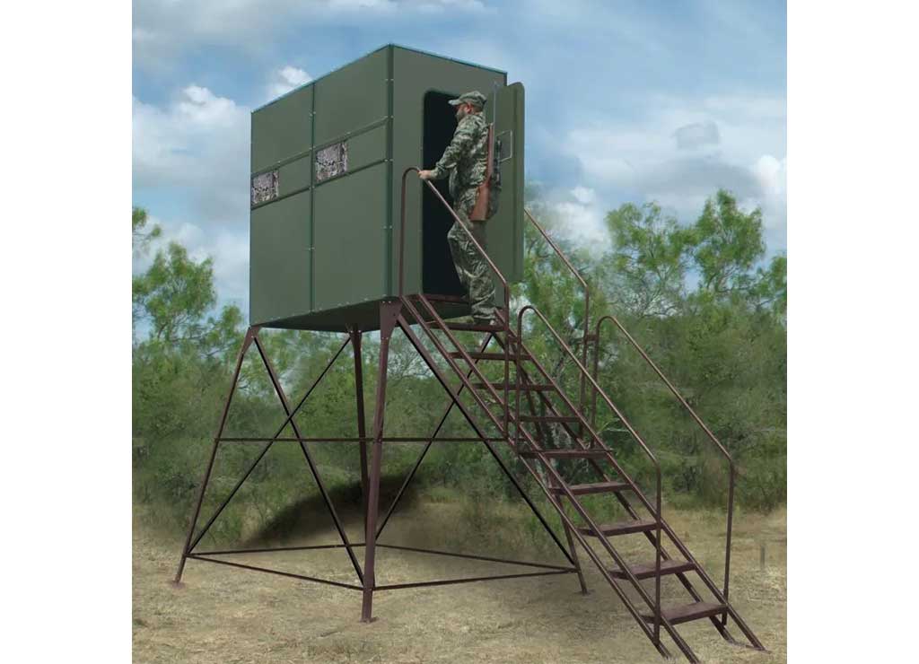 Texas Hunter Products 4FT X 8FT XTREME BLIND W/ 8FT TOWER FULL DOOR STAIRS & HANDRAILS
