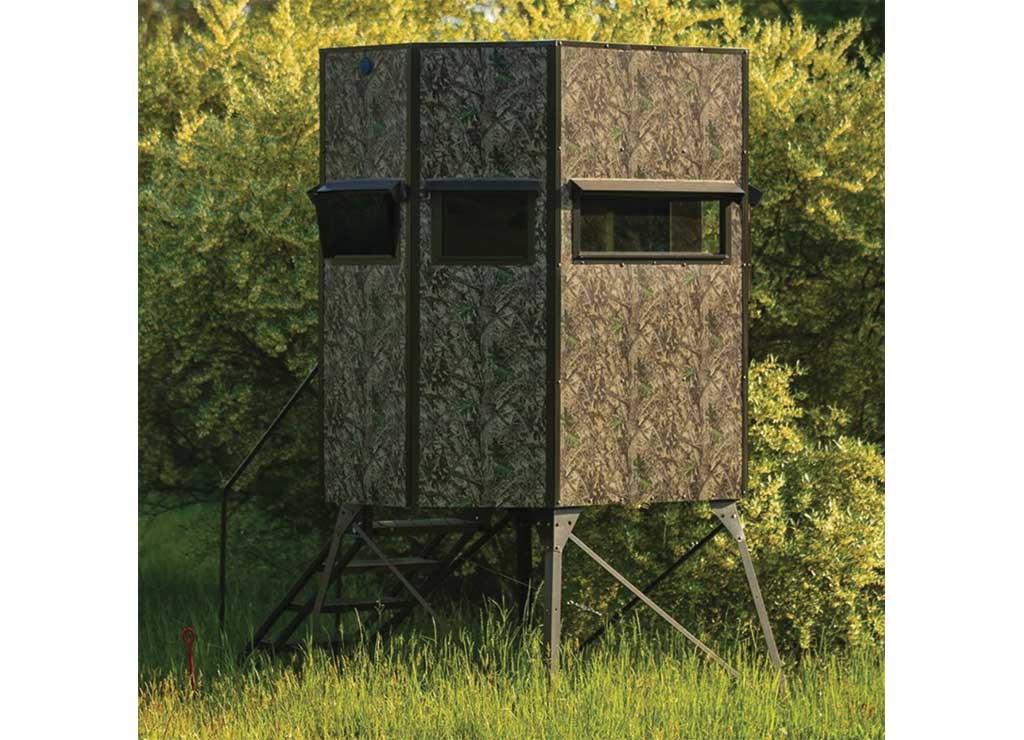 Texas Hunter Products 5FT X 7FT WRANGLER RIFLE W/ 4FT TOWER FULL DOOR STAIRS & HANDRAILS