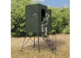Texas Hunter Products 4ft x 4ft xtreme blind w/ 4ft tower full door stairs & handrails