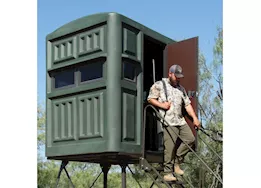 Texas Hunter Products 5ft x 6ft rugged rifle w/ 8ft tower full door stairs & handrails