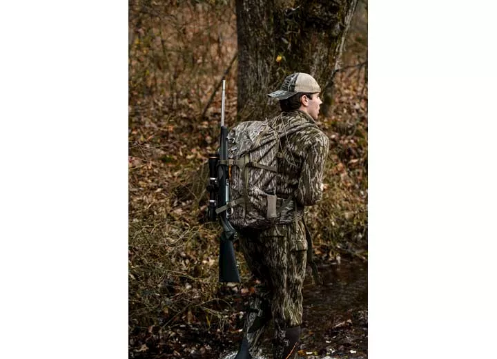 Tenzing Tzw-2100 whitetail day pack / mossy oak bottomlands