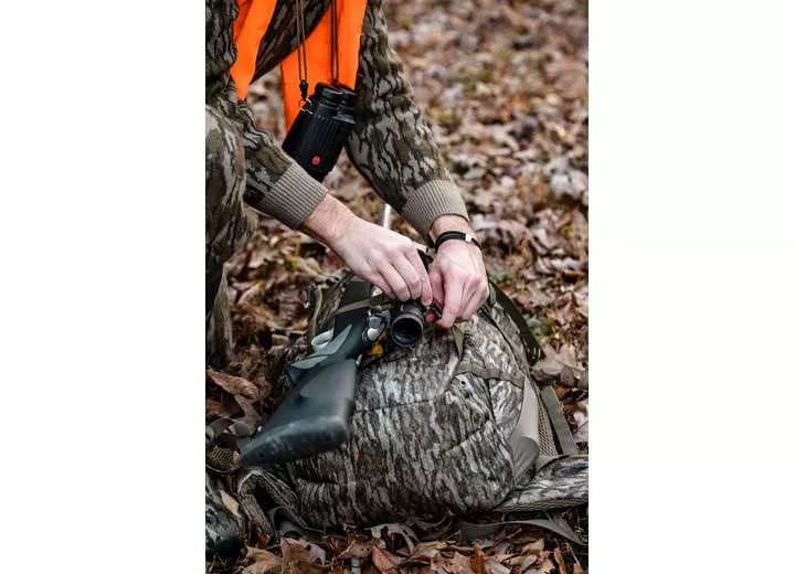 Tenzing Tzw-2100 whitetail day pack / mossy oak bottomlands